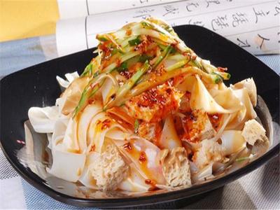 兄弟涼皮加盟費(fèi):創(chuàng)業(yè)新選擇,投資少回報高!