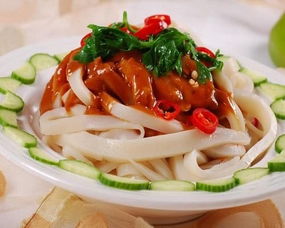 炎炎夏日,香辣可口,麻醬涼皮應(yīng)該這么做